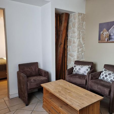 Hotel Saint-Pierre Pontarlier Eksteriør billede