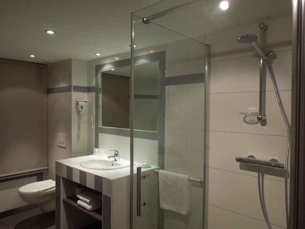 Hotel Saint-Pierre Pontarlier Eksteriør billede