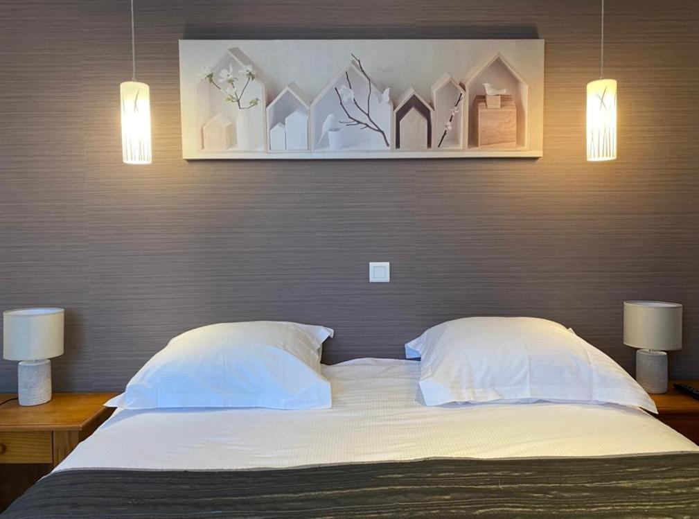 Hotel Saint-Pierre Pontarlier Eksteriør billede